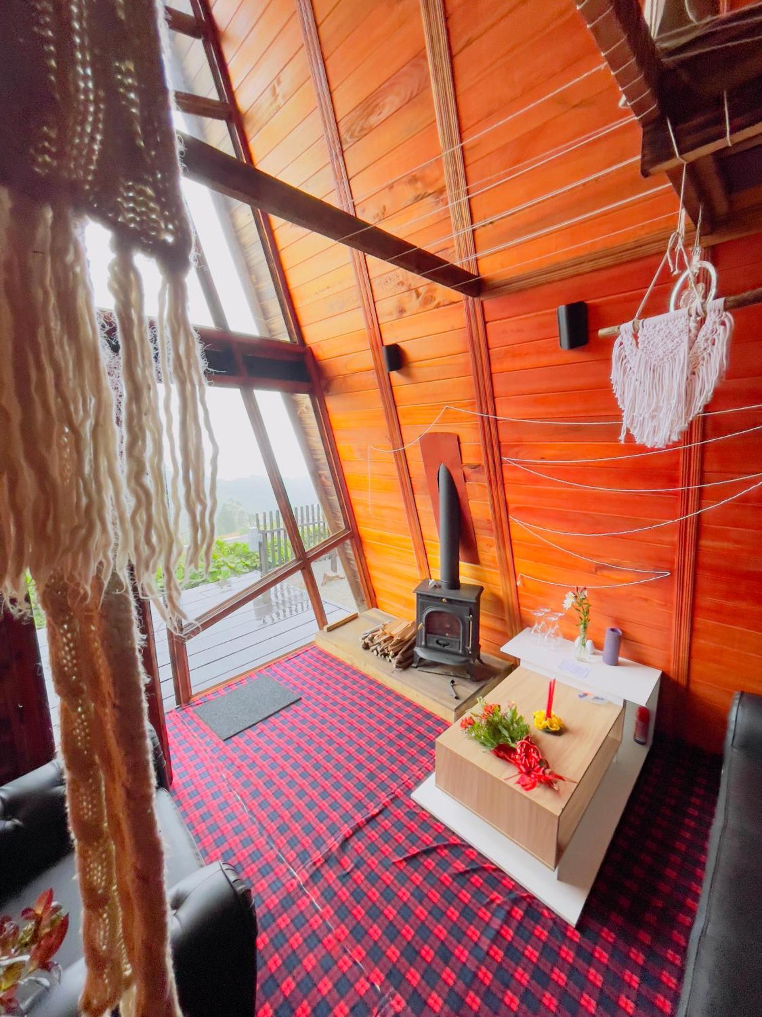Skyridge Highland Villa นูวาราเอลิยา ภายนอก รูปภาพ